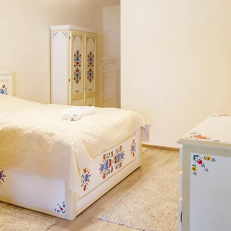 Zamora Bellevue By Citylife Suites Buşteni